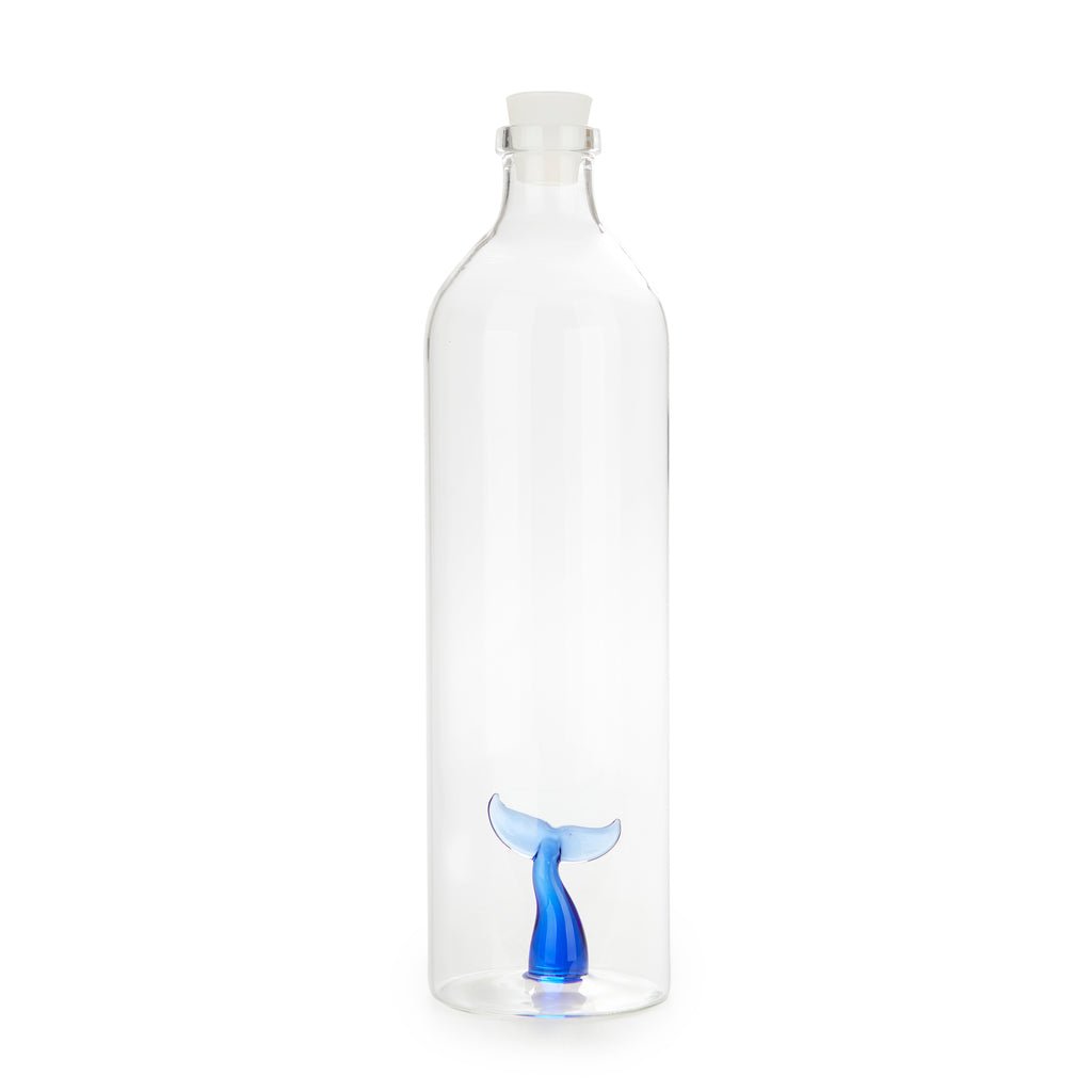 Balvi Atlantis Tail Balina Kuyruğu Detaylı 1200 ml Borosilikat Cam Şişe