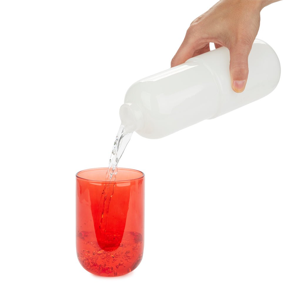 Balvi Water Pill Hap Tasarımlı 550 ml Cam Şişe ve Bardak Seti, Beyaz/Kırmızı - Görsel 7